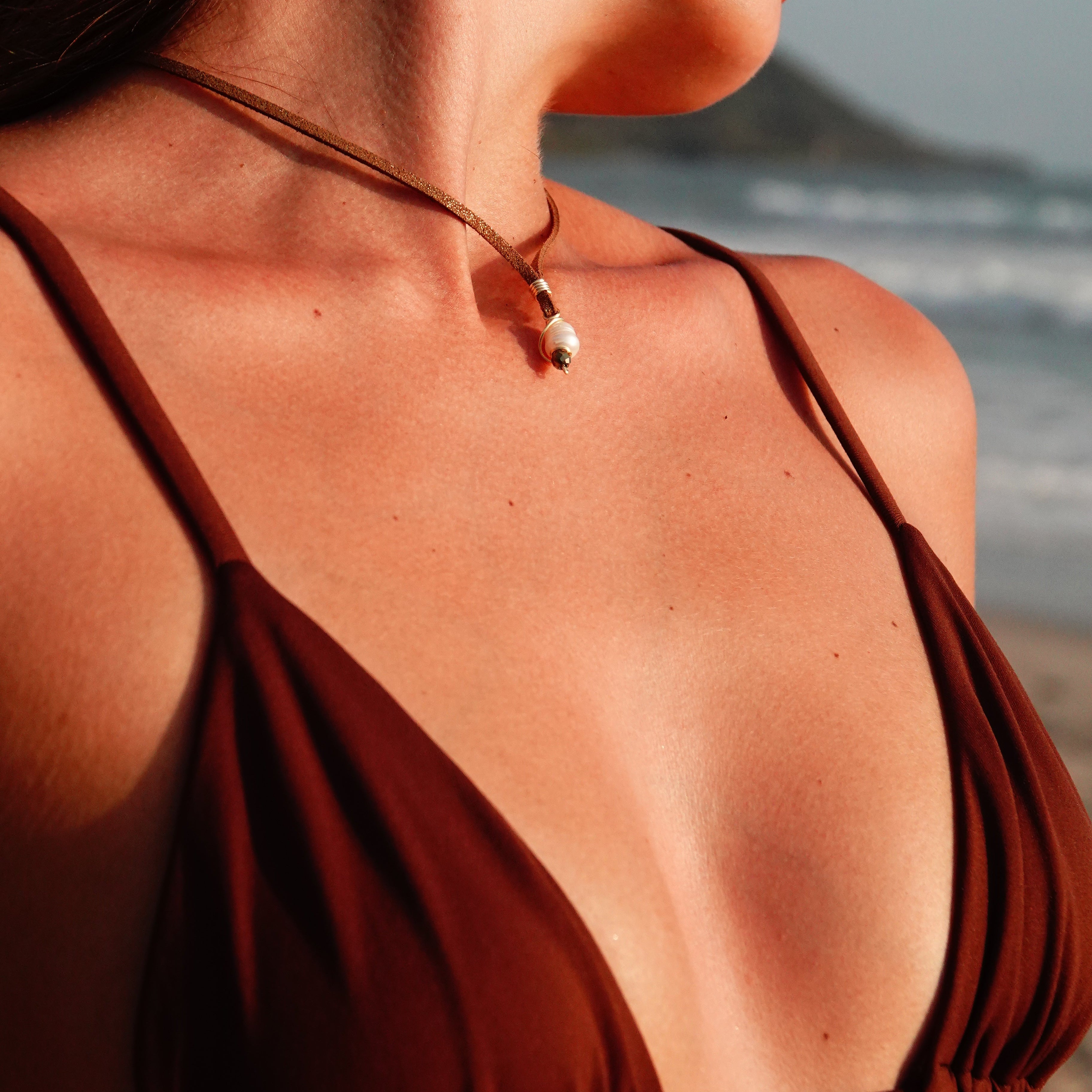 handmade brown leather pearl necklace
