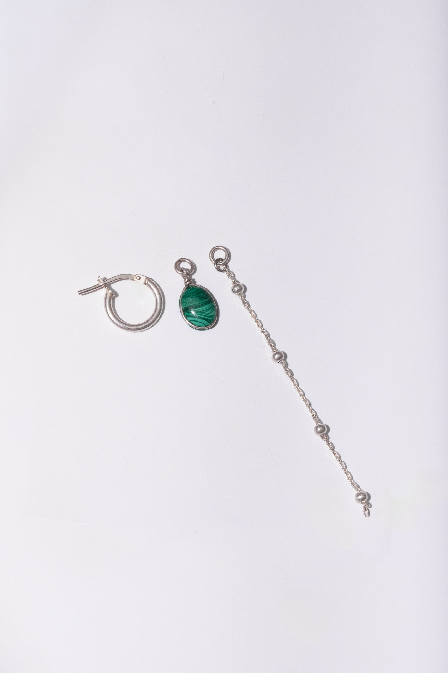 Handmade Malachite Hoop Earrings 925 Sterling Silver with Chain Drop – Wavypopoyo