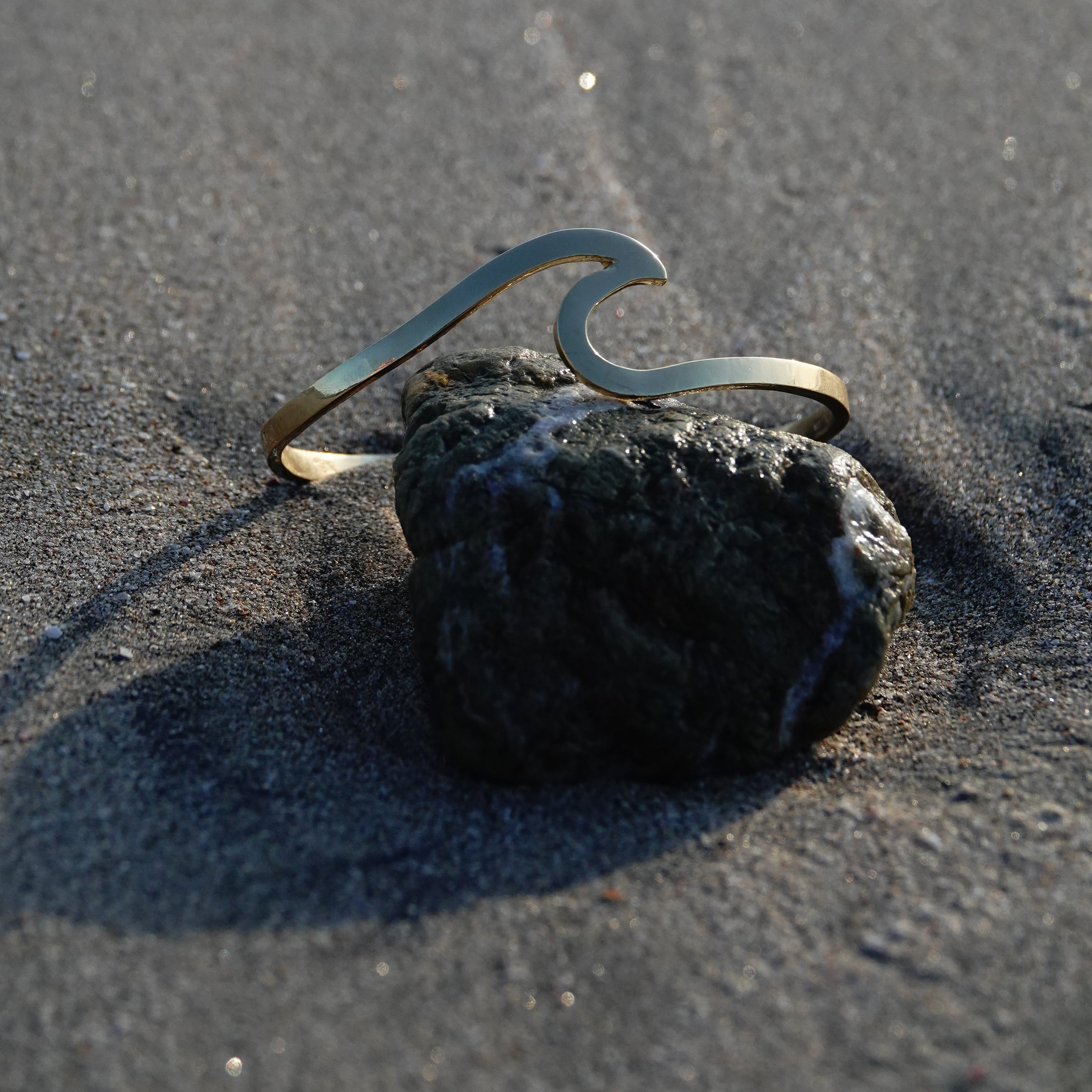 Gold Wave Bracelet